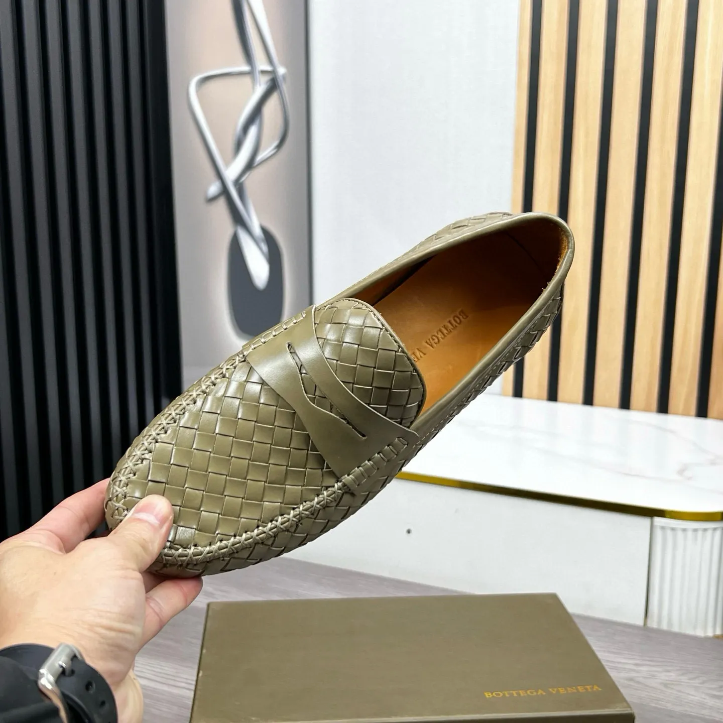 Ex-factory price 500 BV〰️Handmade classic men's leather shoes, Doudou shoes👉👉driving shoes, slip-on shoes, made of imported cowhide woven from Italy, 💕water-dyed cowhide lining, 🔊original outsole, waterproof platform design, comfortable on the feet. A good choice for traveling and driving, two colors available, code number: 38-44, (45 can be customized)